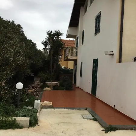 Dell'oleandro Apartment